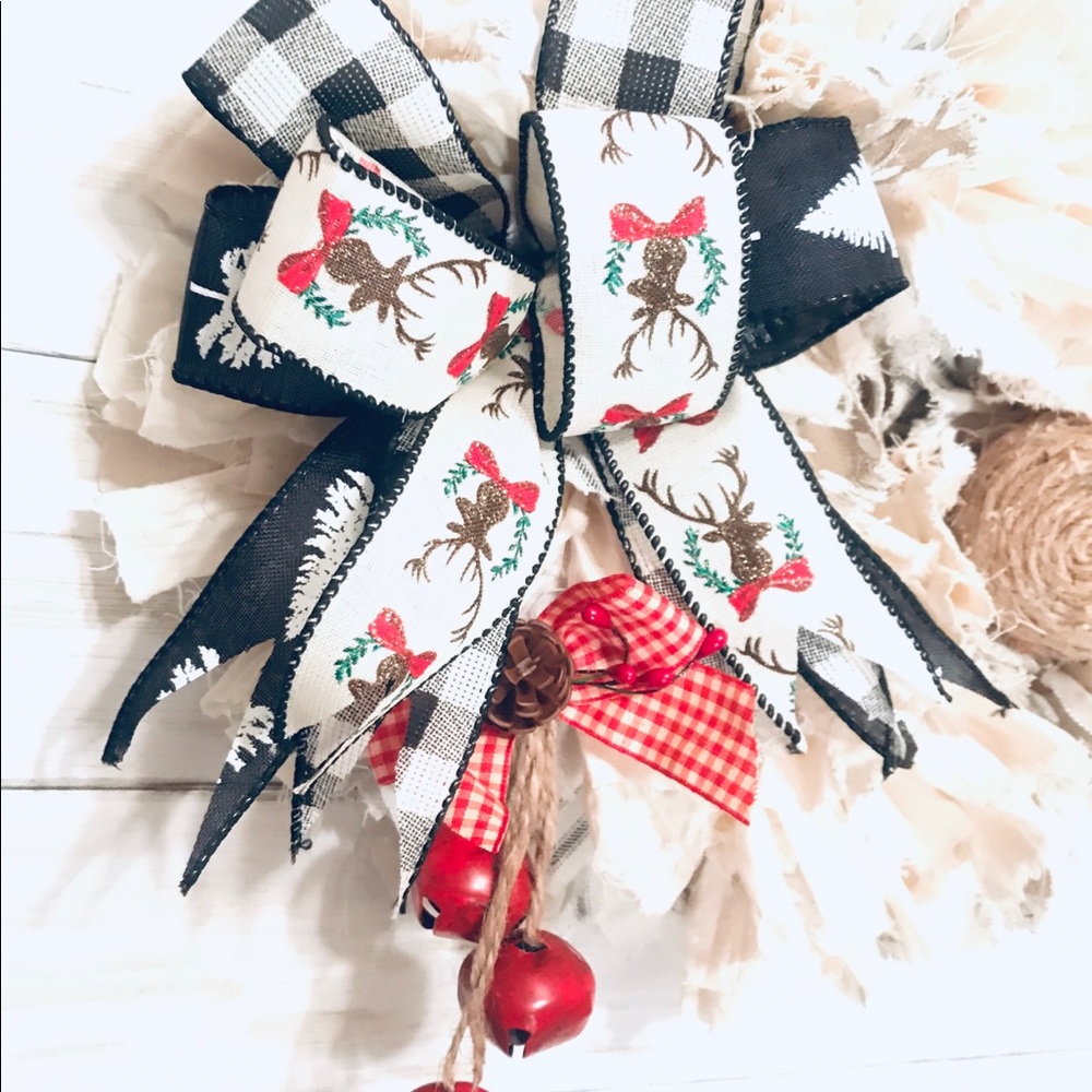 Adorable Rag Wreath - Picture 7 of 8